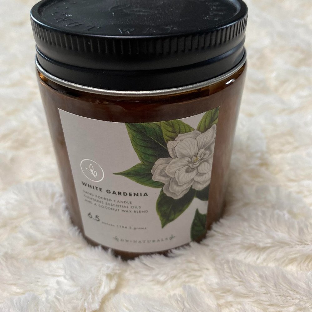 DW Home White Gardenia single wick candle - NEW